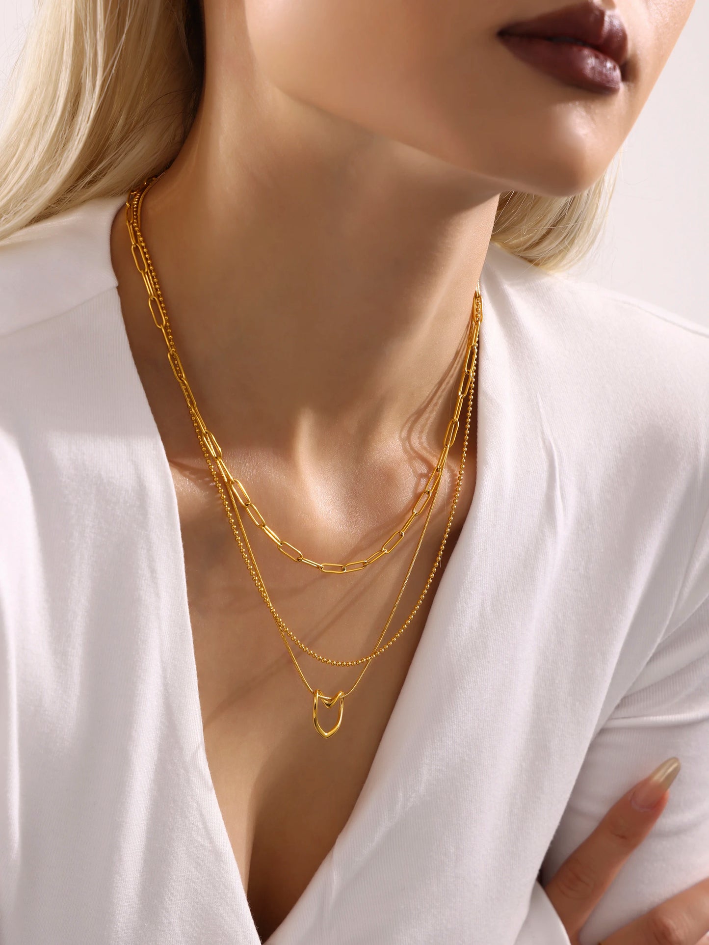 Conjunto de Joias de Luxo com Colar e Brincos de Pingente de Coração Bonito em Aço Inoxidável 316 com Revestimento de Ouro - Joias Impermeáveis para Mulheres, Presente de Joias