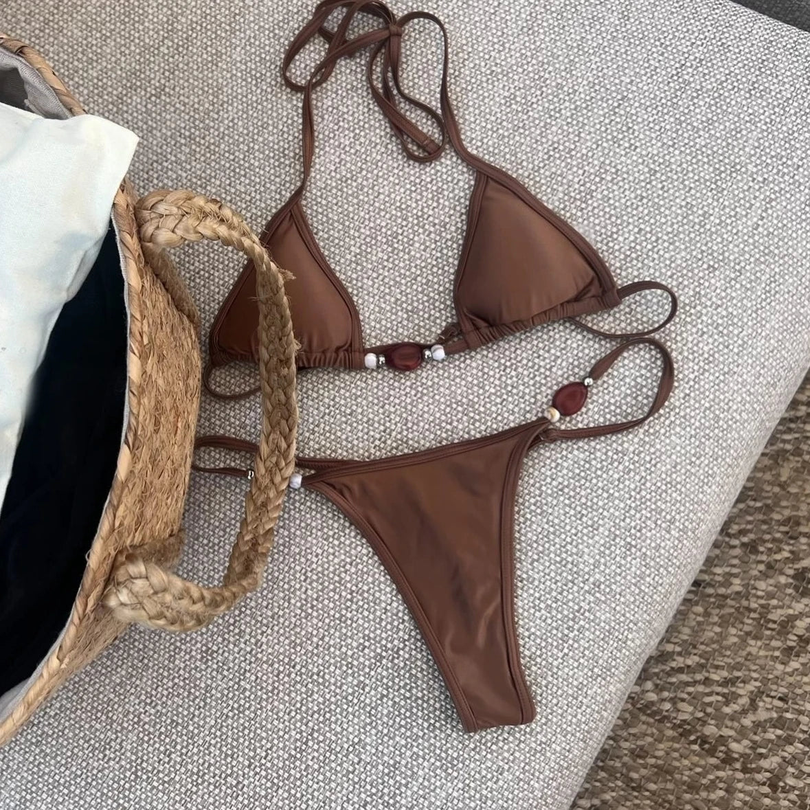 Biquínis Sexy Mulheres Roupa de Banho Feminina Biquíni Bandeau Tanga Traje de Banho Brilhante Botão Roupas de Natação Maiô Moda Praia