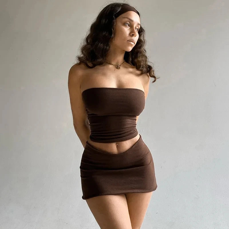 Conjuntos de Dois Peças para Festa e Balada com Tubos e Saias Mini Dulzura Mulheres Primavera 2025 Roupas para Férias Itens por Atacado para Negócios