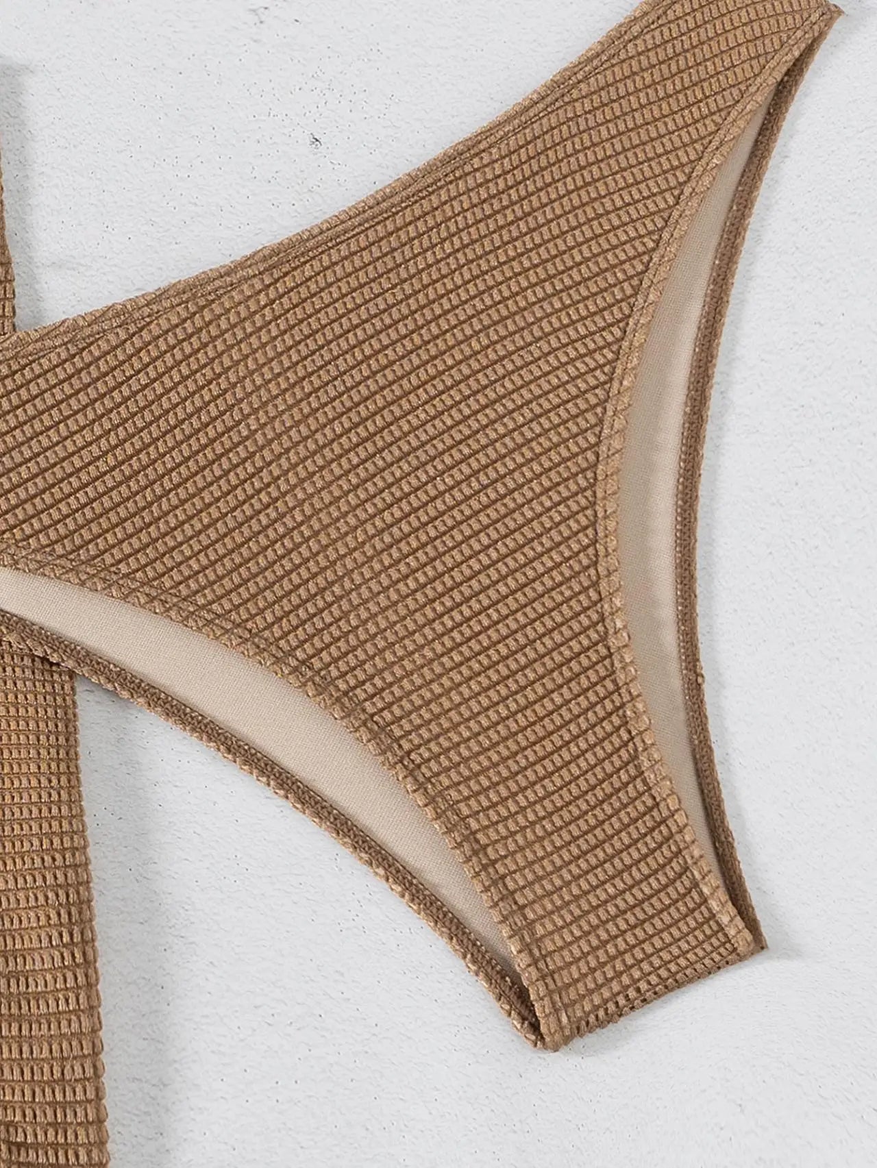 Biquíni Bandeau Sexy para Mulheres com ornamento de gota d'água de metal, blusa com bojo, saia de malha, traje de banho de 3 peças para praia