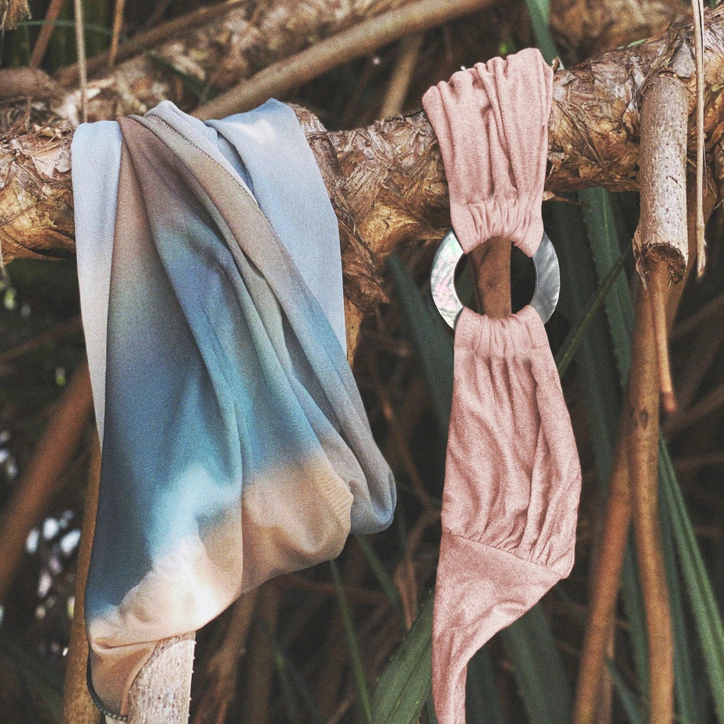 Biquínis Sexy Mulheres Roupa de Banho Feminina Biquíni Bandeau Tanga Traje de Banho Brilhante Botão Roupas de Natação Maiô Moda Praia