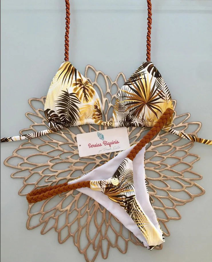 Novo Conjunto de Biquíni de Duas Peças para Mulheres Sexy na Praia