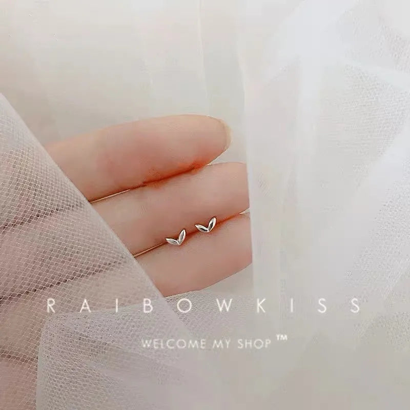Minimalism Heart Earring 925 Silver Needle Allergic Protection Mini Small Stud Earrings for Women Girls Jewellery Wholesale Gift