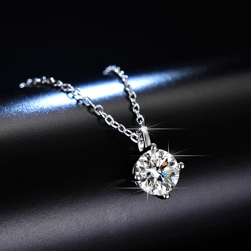 Colar de Pingente de Moissanita em Prata 925 com 6 Garras para Mulheres Design Moderno Cor D VVS Aprovado no Teste de Diamante Joia com caixa GRA
