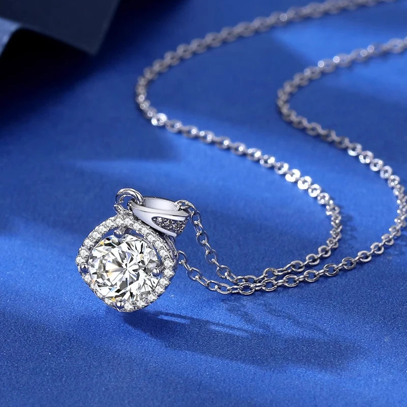 Colar de Pingente de Moissanita em Prata 925 com 6 Garras para Mulheres Design Moderno Cor D VVS Aprovado no Teste de Diamante Joia com caixa GRA