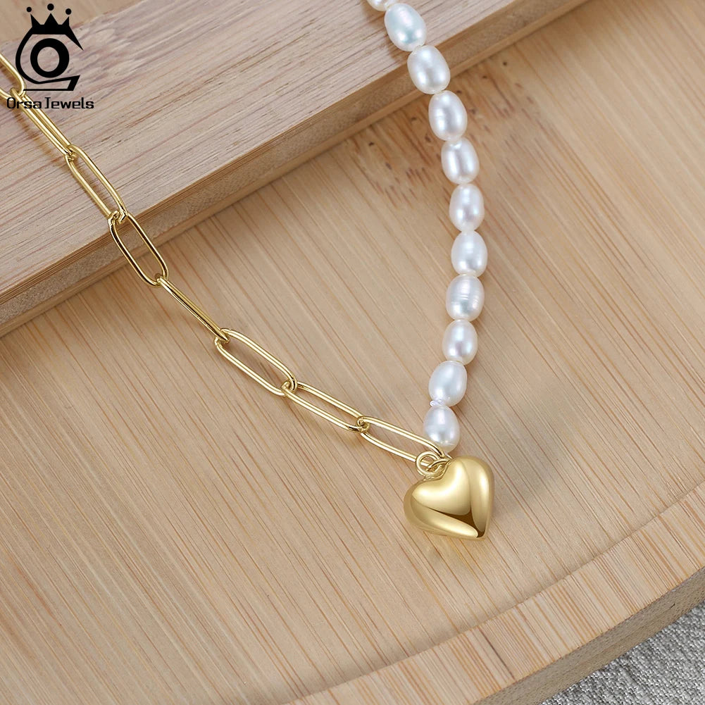 COLAR DE PEROLA NATURAL COM CORAÇÃO DE PENDENTE EM ELOS MEIA PAPERCLIP DE OURO 14K ORSA JEWELS PARA MULHERES E MENINAS GPN33