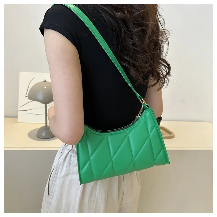 Trendy Women Shoulder Bag PU Leather Underarm Bag Solid Color Handbags Leisure Commuting Small Handle Bags Fashion Zipper Clutch