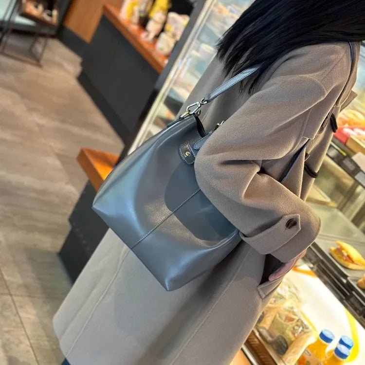 RanHuang New Arrive Women's Fashion Handbags High Quality Genuine Leather Shoulder Bags Large Bucket Bags Designer Handbags