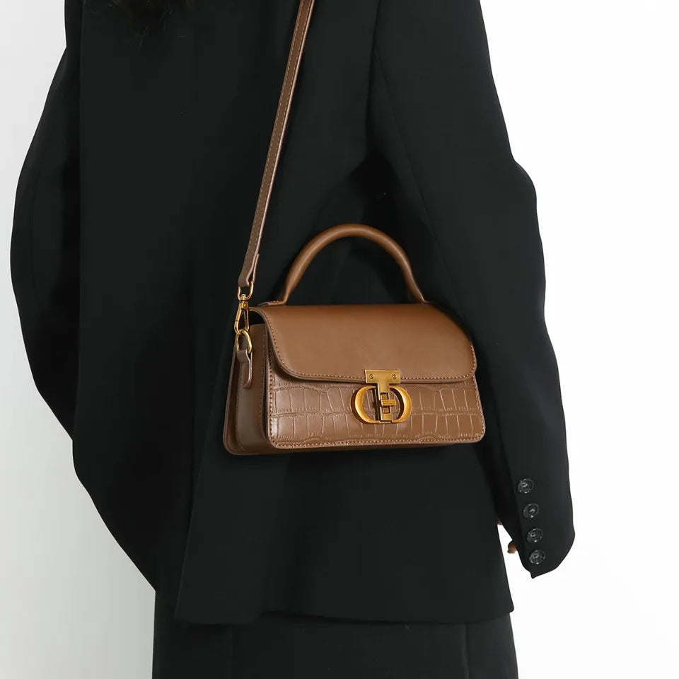 Small Leather Armpit Party Bags for Women Shoulder Crossbody Bag Ladies Vintage Underarm Handbags Summer Lock Tote Sac 2025 New