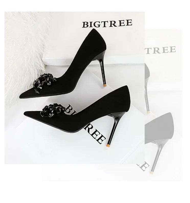Sapatos BIGTREE 2025 Scarpin Feminino com Strass Laço Salto Alto Luxuoso Sapato de Banquete com Pedras Preciosas Salto Stiletto 9 cm Sapatos Femininos