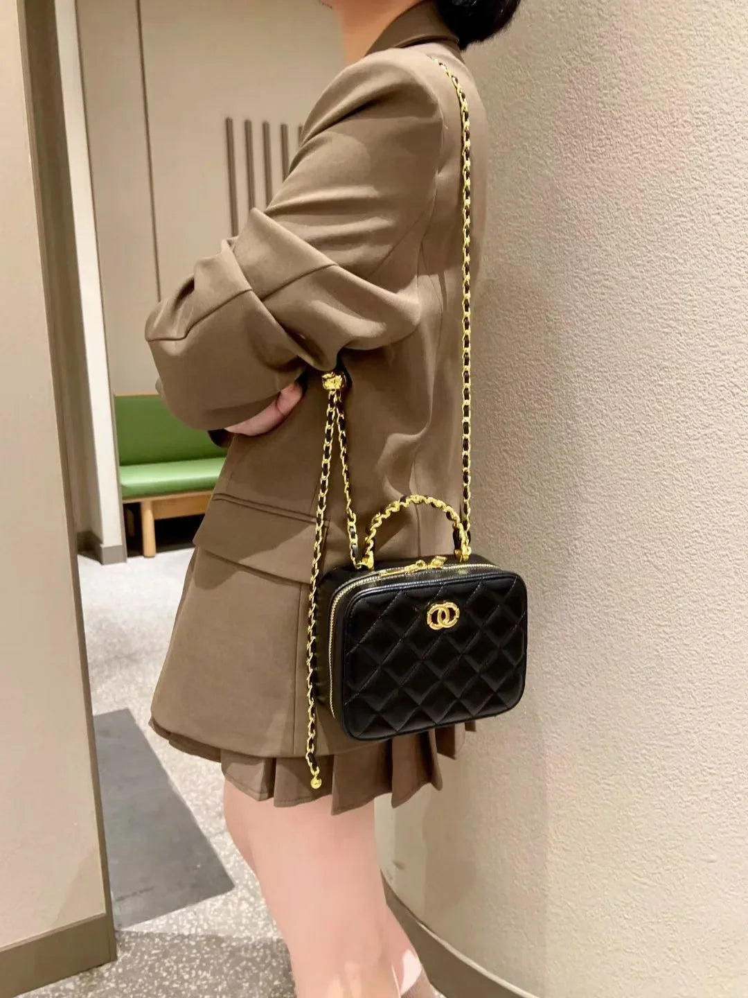 2024 New Styleargyll Genuine Leather Tweed Box Bag Women's High-end Feel Chain Fashionable Versatile Shoulder Crossbody Bag