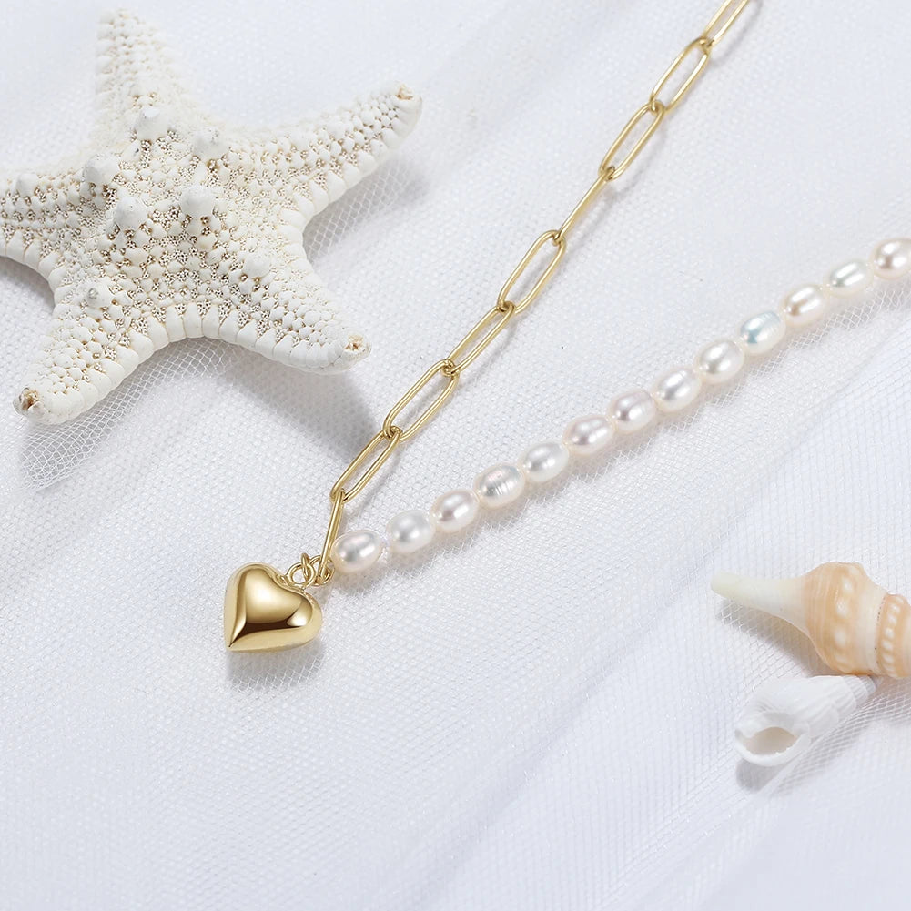 COLAR DE PEROLA NATURAL COM CORAÇÃO DE PENDENTE EM ELOS MEIA PAPERCLIP DE OURO 14K ORSA JEWELS PARA MULHERES E MENINAS GPN33