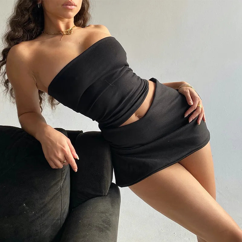 Conjuntos de Dois Peças para Festa e Balada com Tubos e Saias Mini Dulzura Mulheres Primavera 2025 Roupas para Férias Itens por Atacado para Negócios
