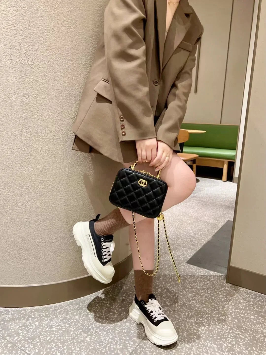 2024 New Styleargyll Genuine Leather Tweed Box Bag Women's High-end Feel Chain Fashionable Versatile Shoulder Crossbody Bag