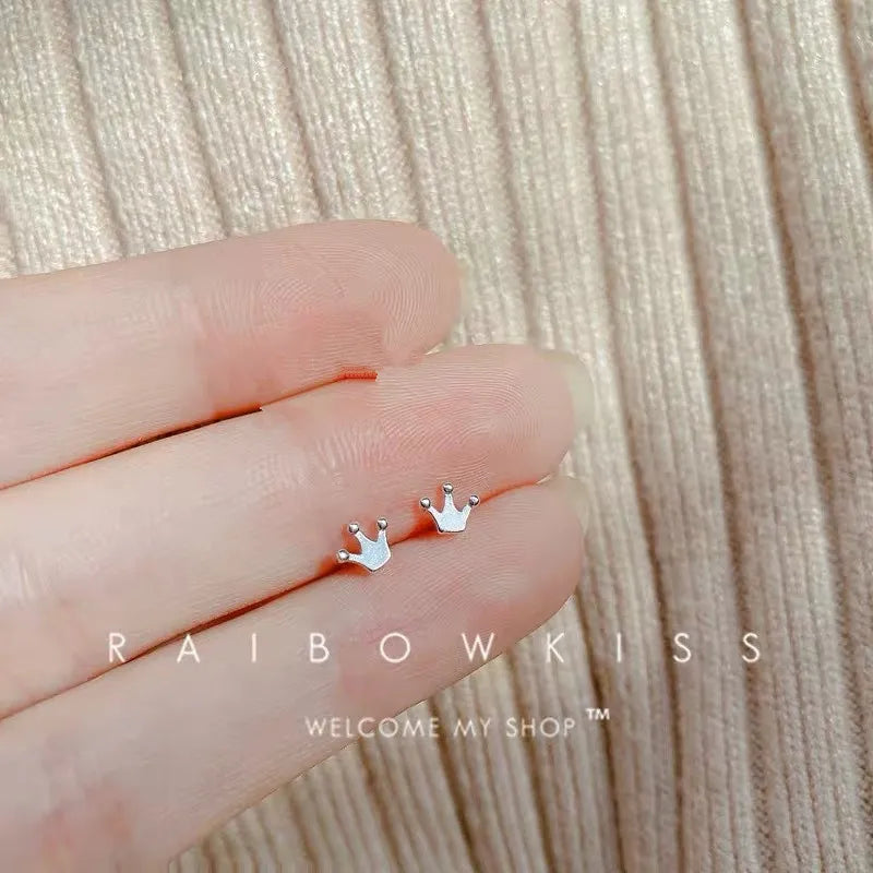 Minimalism Heart Earring 925 Silver Needle Allergic Protection Mini Small Stud Earrings for Women Girls Jewellery Wholesale Gift