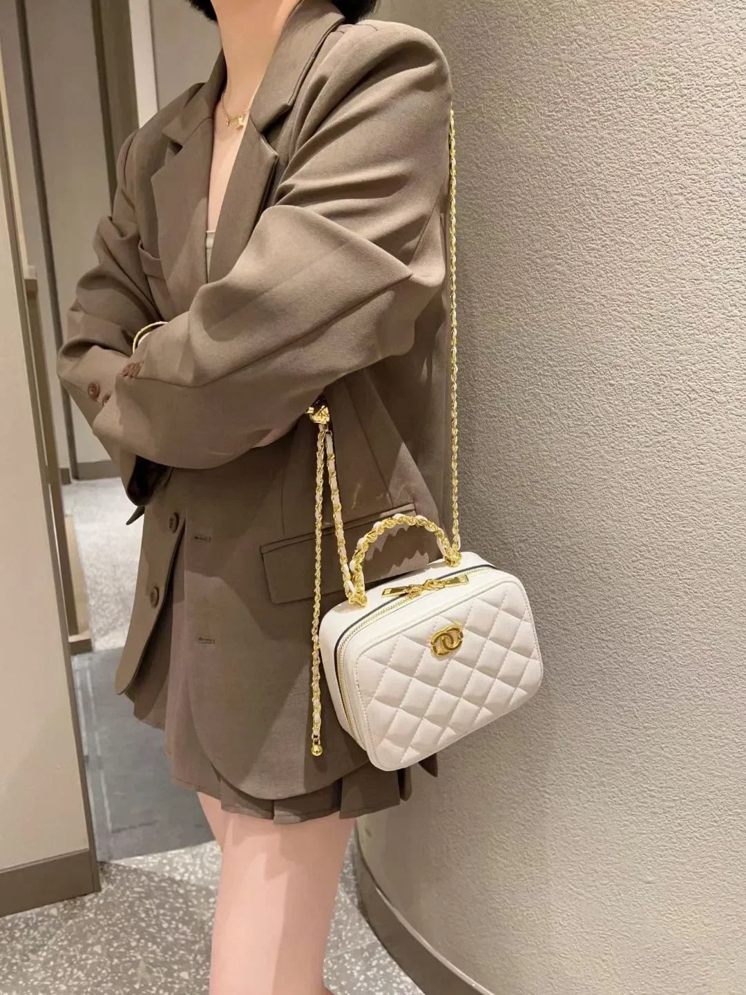 2024 New Styleargyll Genuine Leather Tweed Box Bag Women's High-end Feel Chain Fashionable Versatile Shoulder Crossbody Bag