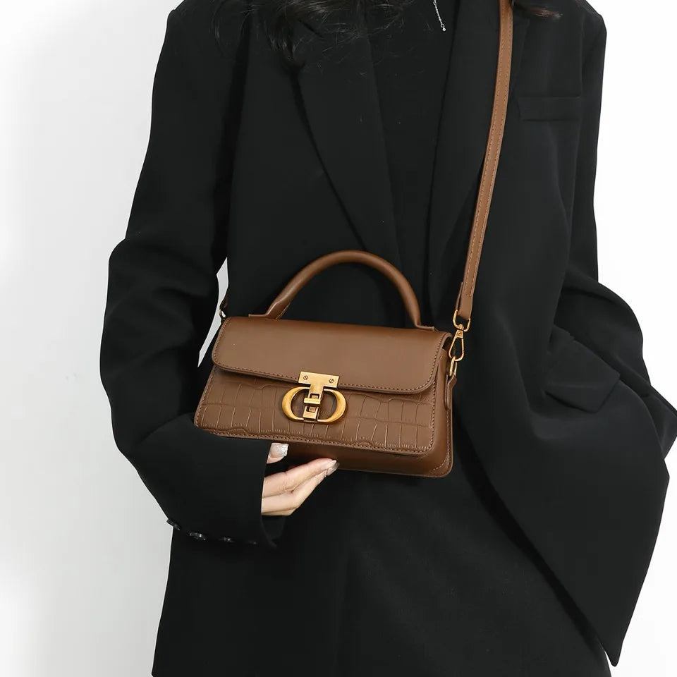 Small Leather Armpit Party Bags for Women Shoulder Crossbody Bag Ladies Vintage Underarm Handbags Summer Lock Tote Sac 2025 New